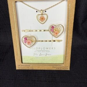 Wildflowers Gold Dipped Necklace with 2 Hair Pin Floral Heart Set